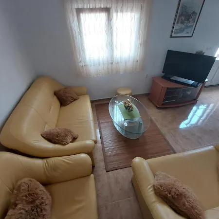 Peaceful & Cozy Rest House, 80M From Beach Trogir Exterior foto