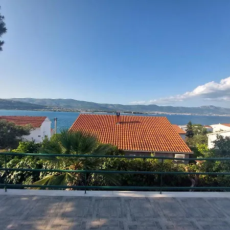 Peaceful & Cozy Rest House, 80M From Beach Trogir Exterior foto