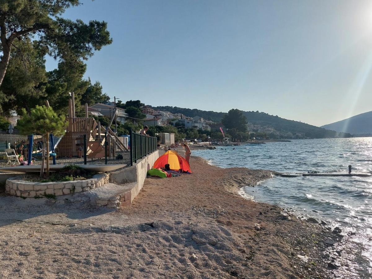 Peaceful & Cozy Rest House, 80m From Holiday home