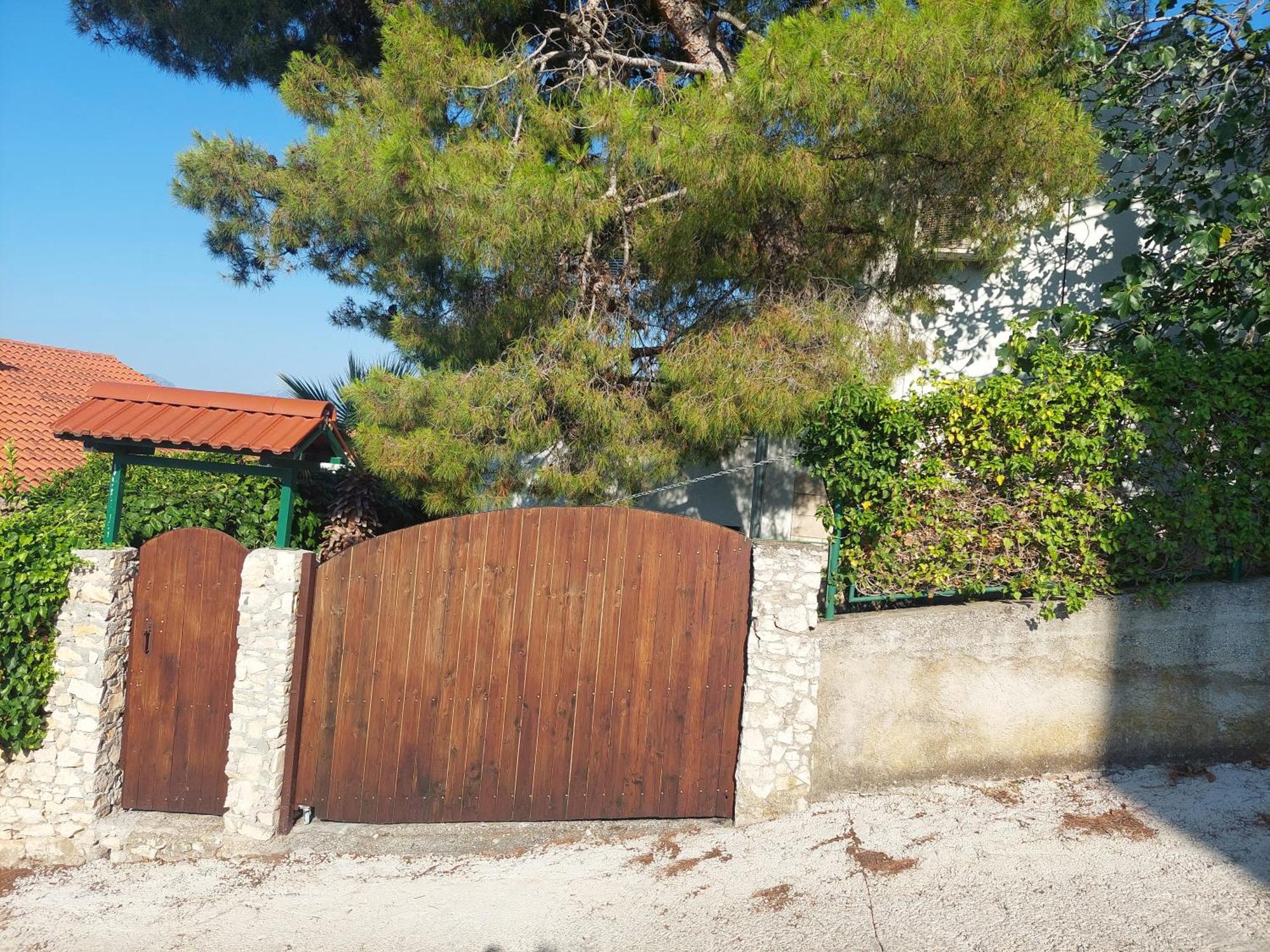 Peaceful & Cozy Rest House, 80m From *